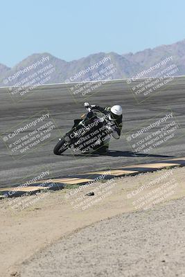 media/Oct-13-2025-Moto Forza (Mon) [[a66d839500]]/4-C Group/Session 2 (Bowl)/